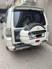 2011 Mitsubishi PAJARO