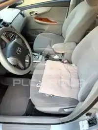 2011 Toyota COROLLA