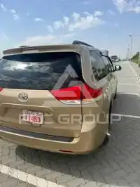 2011 Toyota SIENNA