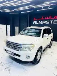 2011 Toyota LAND CRUISER