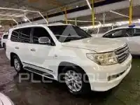 2011 Toyota LAND CRUISER