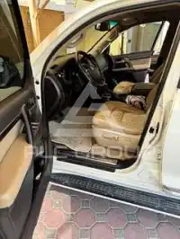 2011 Toyota LAND CRUISER