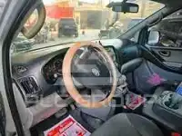 2011 Hyundai H-1