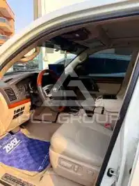 2012 Toyota LAND CRUISER