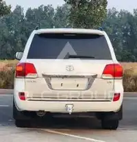 2012 Toyota LAND CRUISER