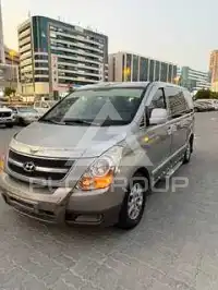 2012 Hyundai Starex