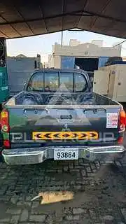 2013 Mitsubishi L200
