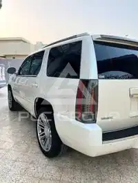 2013 Cadillac ESCALADE