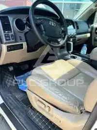 2013 Toyota SEQUOIA