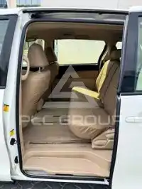 2013 Toyota PREVIA