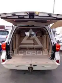2013 Toyota LAND CRUISER