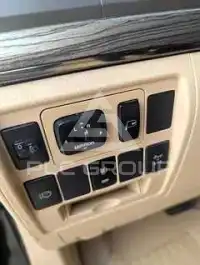 2013 Toyota LAND CRUISER