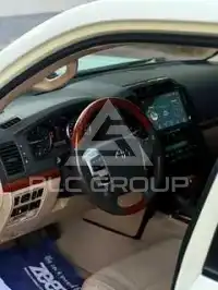 2013 Toyota LAND CRUISER