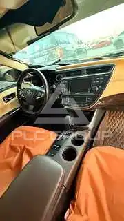 2013 Toyota AVALON