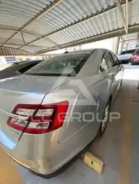 2013 Ford TAURUS