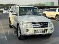 2014 Mitsubishi PAJARO