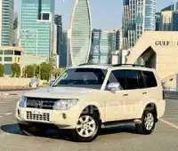 2014 Mitsubishi PAJARO
