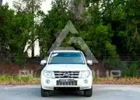 2014 Mitsubishi PAJARO
