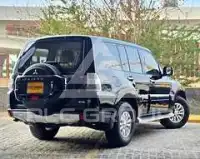 2014 Mitsubishi PAJARO