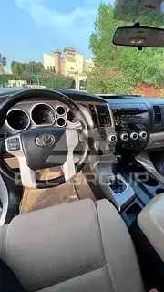2014 Toyota SEQUOIA