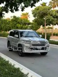 2014 Toyota LAND CRUISER