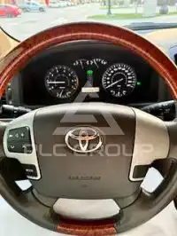 2014 Toyota LAND CRUISER