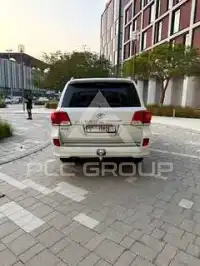 2014 Toyota LAND CRUISER