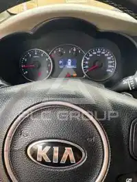 2014 KIA Carens