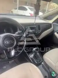 2014 KIA Carens