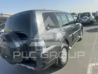 2015 Mitsubishi PAJARO
