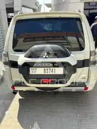 2015 Mitsubishi PAJARO