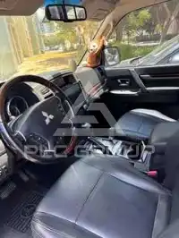 2015 Mitsubishi PAJARO