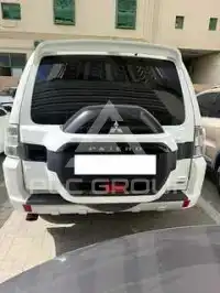 2015 Mitsubishi PAJARO
