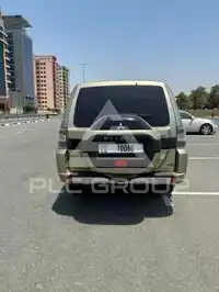 2015 Mitsubishi PAJARO