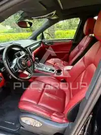 2015 Porsche MACAN