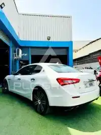 2015 Maserati GHIBLI