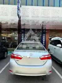 2015 Toyota COROLLA