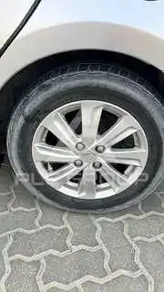 2015 Toyota YARIS