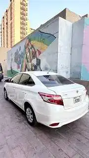 2015 Toyota YARIS