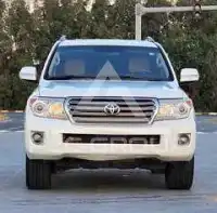 2015 Toyota LAND CRUISER