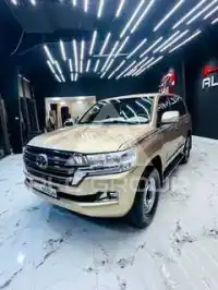 2015 Toyota LAND CRUISER