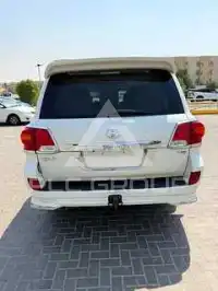 2015 Toyota LAND CRUISER