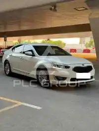 2015 KIA Cadenza