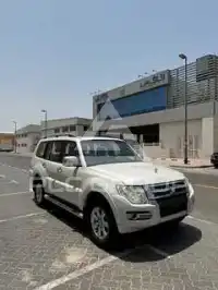 2016 Mitsubishi PAJARO