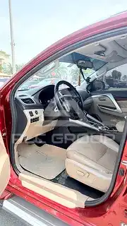 2016 Mitsubishi MONTERO