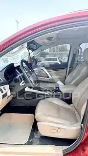 2016 Mitsubishi MONTERO