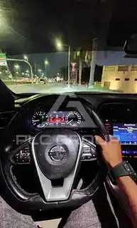 2016 Nissan MAXIMA