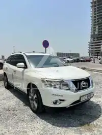 2016 Nissan PATHFINDER