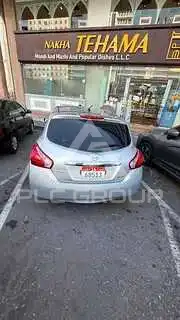 2016 Nissan Tiida