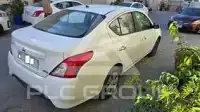 2016 Nissan Sunny